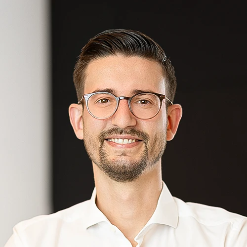 Dr. Viktor Brechmann Dr. Viktor Brechmann